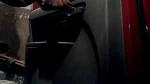 Как снять обшивку карту задней двери SKODA YETI(2011)demontaz boczka drzwi tyl/door panel removal!