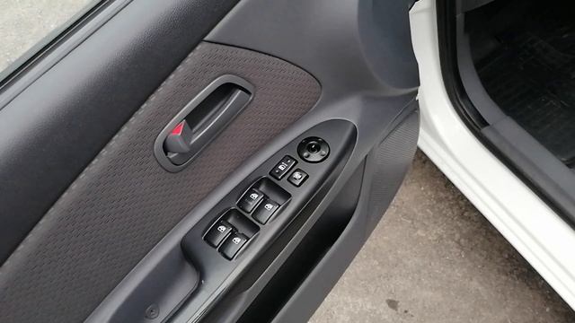 Kia Rio, 2009 г 187 252 км, 1.4, MT (97 л.с.), седан, передний, бензин смотреть онлайн