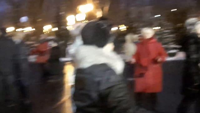 ВОТ ЭТО ДРУГ ПОДАРЕННЫЙ СУДЬБОЙ смотреть онлайн