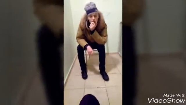 Интервью у МС Поха, разговоры о политике, версусе, врв, и многом другом смотреть онлайн