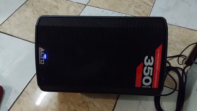 sound check...tx310...d10 350w..ang lupit mga idol...alto tx310..??? смотреть онлайн