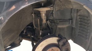 Замена амортизаторов как поменять стойки? Toyota Avensis Часть 1 Тойота Авенсис Т 25