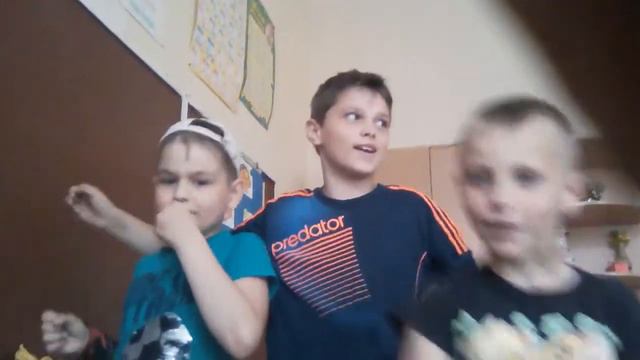 Трек кабикова ТЫ ПРОСТО ПРОСТО ПУШКА!! смотреть онлайн