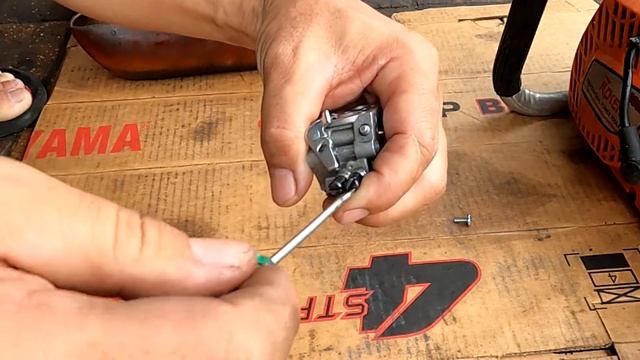 Fixing Chain Saw / Cleaning Carburetor / Noker 688 China / Repair Power tools Chainsaw