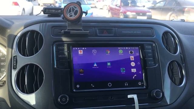 Яндекс Навигатор, Viber, Youtube и другие приложения в Android Auto на примере RCD 330 смотреть онлайн