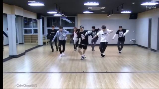 Прекрасные танцы Пак Чимина