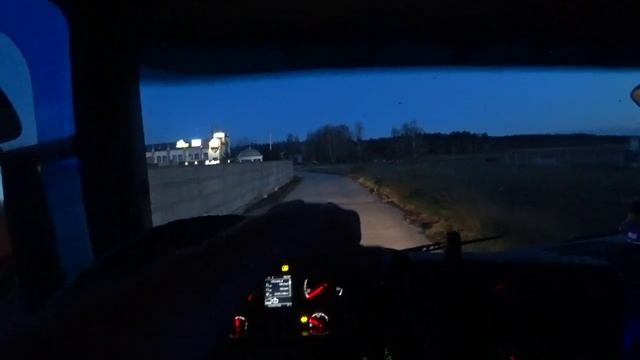 Едем в Сибирь. Брест-Омск-Кемерово, догруз в селе, согнул бампер! смотреть онлайн