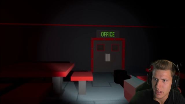 SQUIDWARD'S NEW JOB IS LIVING HELL! || 6AM At The Chum Bucket [Spongebob Horror Game] смотреть онлайн