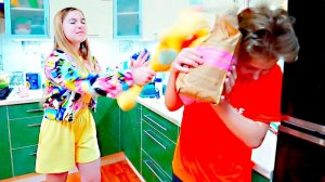 Девушка VS Бывшая. Загадка Бывшей! Смешные Ситуации с Друзьями. Мы Семья - Лучшее!