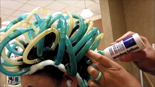 Getting a Spiral Perm at the Salon смотреть онлайн