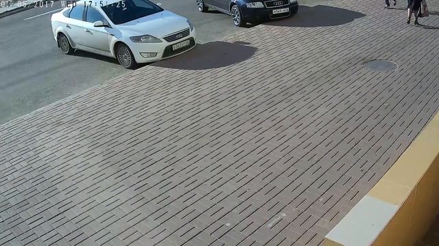 Уличная камера Ahd Neosafe 2,8 12mm 2Мп C  автофокусом день