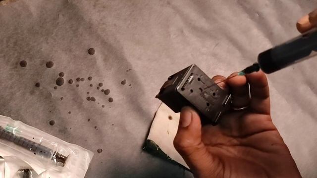 How to Refill Hp Printer cartridge Hp Deskjet 2332 Printer Cartridge Refilling Process in Hindi смотреть онлайн