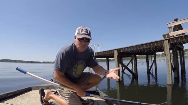 Spying Beneath Boat Docks with Aqua-Vu! смотреть онлайн