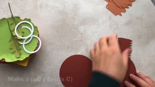 DIY 3D paper cheeseburger