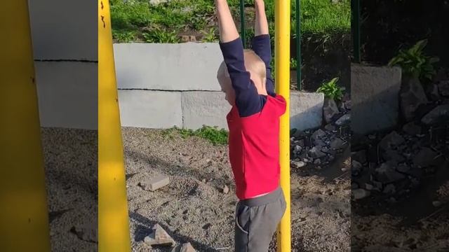 Тренировка с сыном на дворовой площадке) Восстанавление после пропущенных тренировок. смотреть онлайн