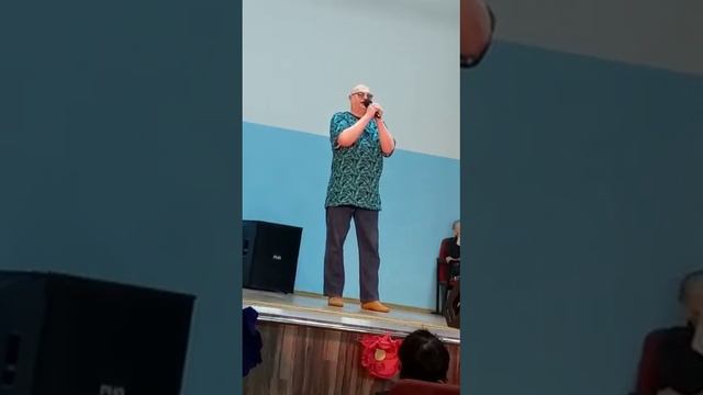 Поют ,слепые люди. Поддержите их, ставьте лайки ! смотреть онлайн