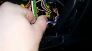 Где находится предохранитель подогрева сидений пежо 308