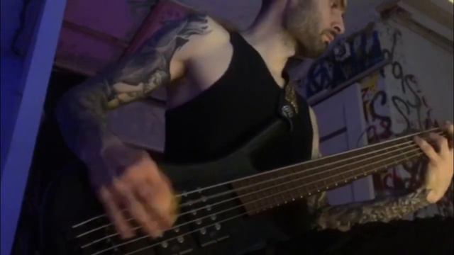 Chino Moreno - Brief Exchange | Bass Cover смотреть онлайн