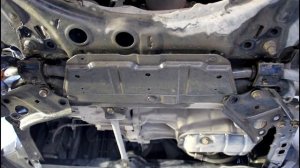 Замена втулок и стоек переднего стабилизатора  Тойота Королла 2008 1,6  Toyota Corolla