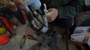 УАЗ Патриот замена бензонасоса. Как снять бак..mp4