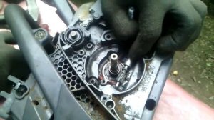 Бензопила Efco/Oleo Mac.Проблема подачи масла.