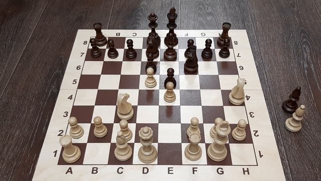 БЫСТРЫЙ МАТ с помощью СИЛЬНОЙ комбинации | Испанская партия вариант 4 коней смотреть онлайн