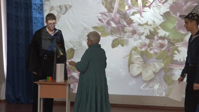 Красноармейские кадеты поздравили женщин с 8 марта смотреть онлайн