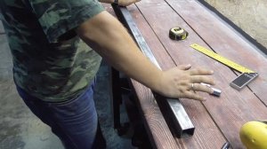 Регулируемые ножки для стола: просто и быстро