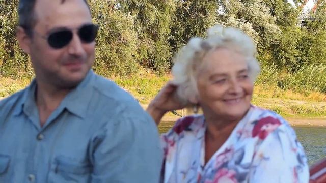 Лето. Жара. Прогулка на катере по реке (Днестр, крепость). смотреть онлайн