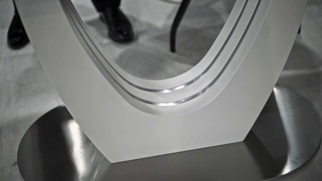 Розкладний стіл TML-765 матовий білий + Стілець поворотний R-65 м'ятний від Vetro Mebel смотреть онлайн