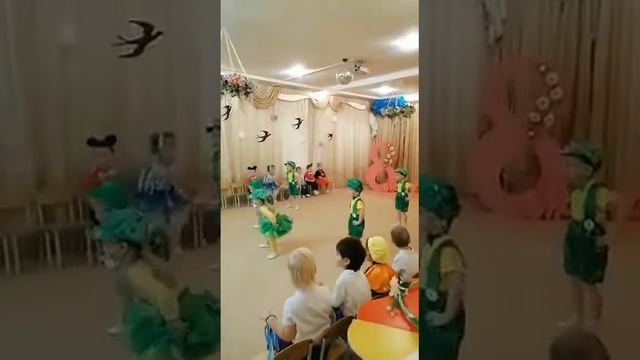 Весенний утренник 8 марта 1 смотреть онлайн