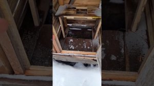 Дешёвый туалет.туалет из поддонов, жизнь в деревне.