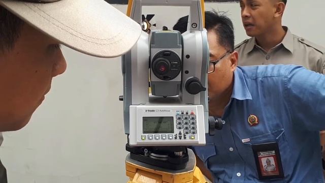 Tutorial Total Station Trimble C3 Autofocus