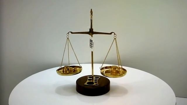 Весы с разновесами 23*21 см смотреть онлайн