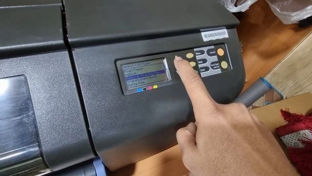 Feeding Roll (Paper) in HP Designjet 500/800 Plotter смотреть онлайн