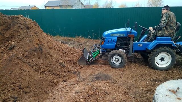 Мини погрузчик из трактора Русич т12 смотреть онлайн