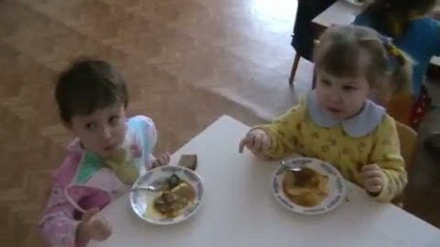 В САДИКЕ. смотреть онлайн