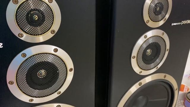 6/12. Loa pioneer S-X640V bass 27 nghe nhac hay giá bình dân 3tr. 0767986555 смотреть онлайн