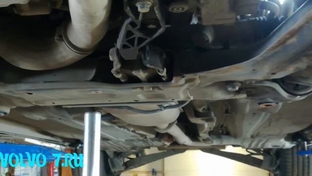 Снятие рулевой рейки Вольво ХС-60/Дизель. смотреть онлайн