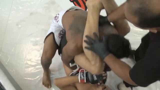 Ricardo Jorge x Jorge Pereira OK - MMA 66 Kg смотреть онлайн