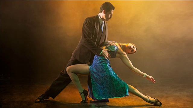 Клип на песню И снова танго Стихи - Людмила Кикалова( Финько) смотреть онлайн