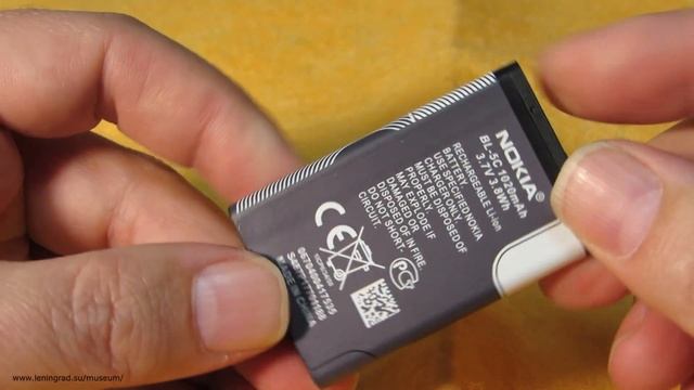 Genuine hologram in the Nokia battery with compare to another смотреть онлайн