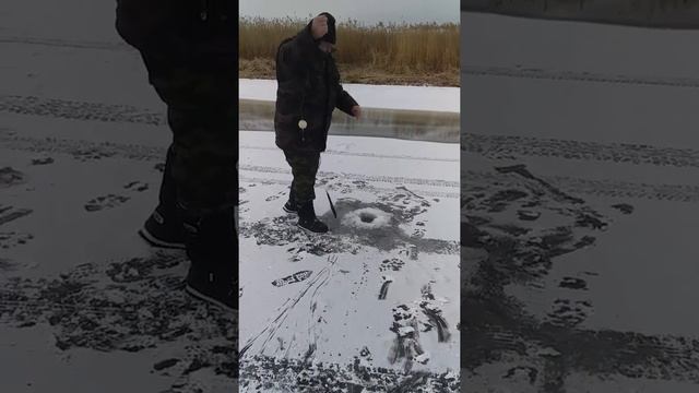 Ловля на зонт Пелингас смотреть онлайн