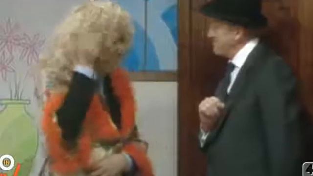 [1982][26 DICEMBRE] Canale 5 show "Il Circo di Sbirulino" Sandra Mondaini, Tonino Micheluzzi смотреть онлайн