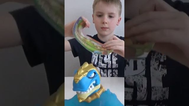 Гигантский ленивец. Динозавры и мир Юрского периода. Новая серия. #shorts смотреть онлайн