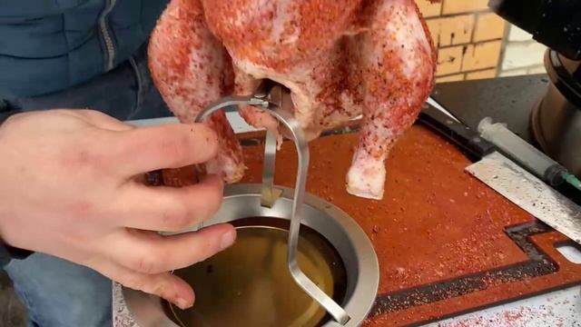 Курица в ростере. Готовим на угольном гриле Napoleon. смотреть онлайн