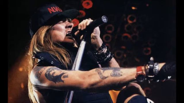 Axl Rose 1987 Rare Radio Interview Part 2 смотреть онлайн