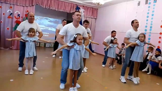 Танец на 23 февраля " Доча" смотреть онлайн