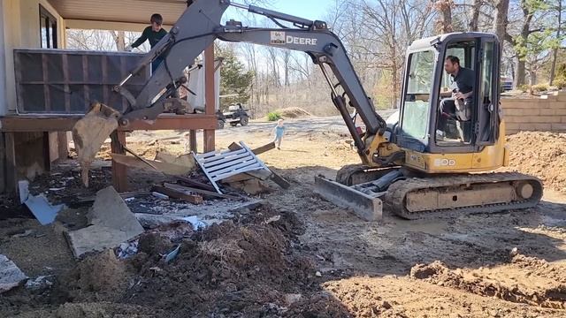 Пристройка к дому своими руками в США. смотреть онлайн