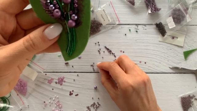 Брошь лаванда-шалфей своими руками | брошь из бисера, бусин без канители за 2 часа смотреть онлайн